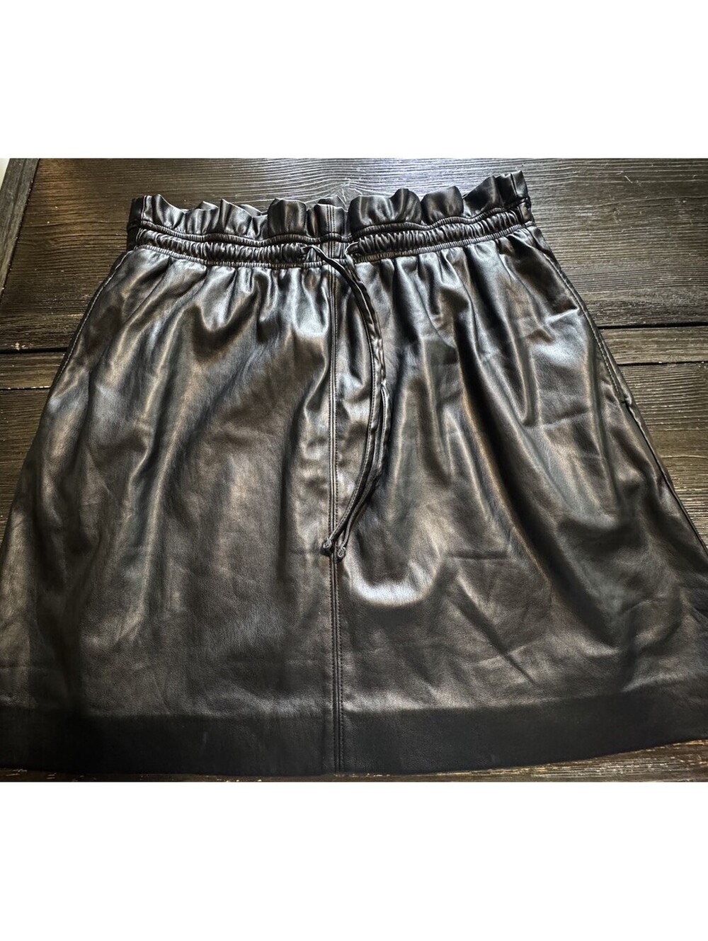 Express Women’s L Black Faux Leather Skirt Y2K 90s Inspired Paperbag Waist